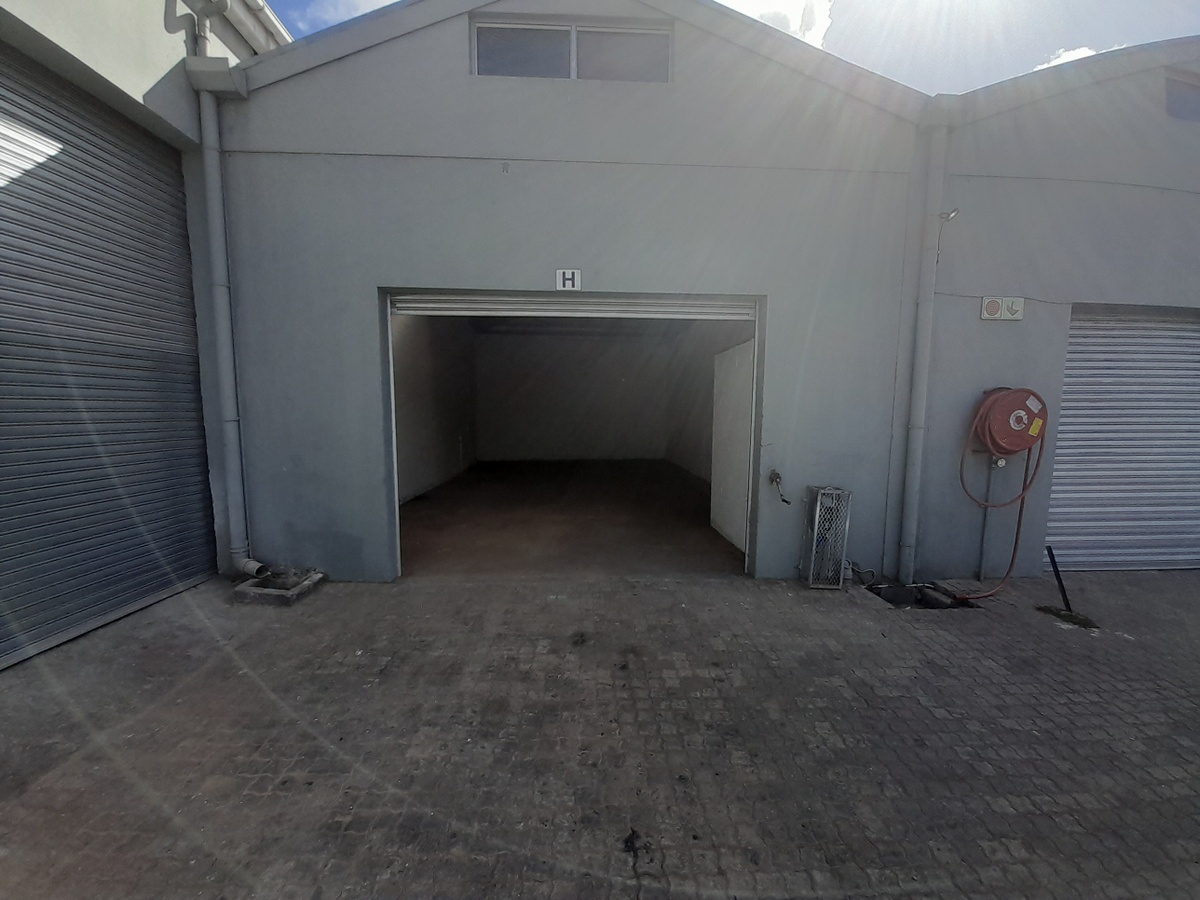 To Let commercial Property for Rent in Broadlands Western Cape